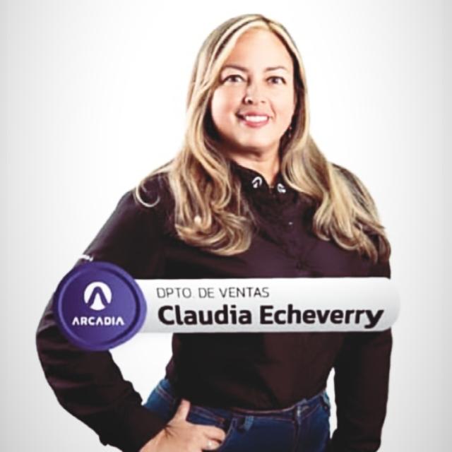 Claudia Echeverry - Arcadia Viajes